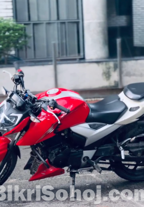 TVS Apache RTR 160 4v